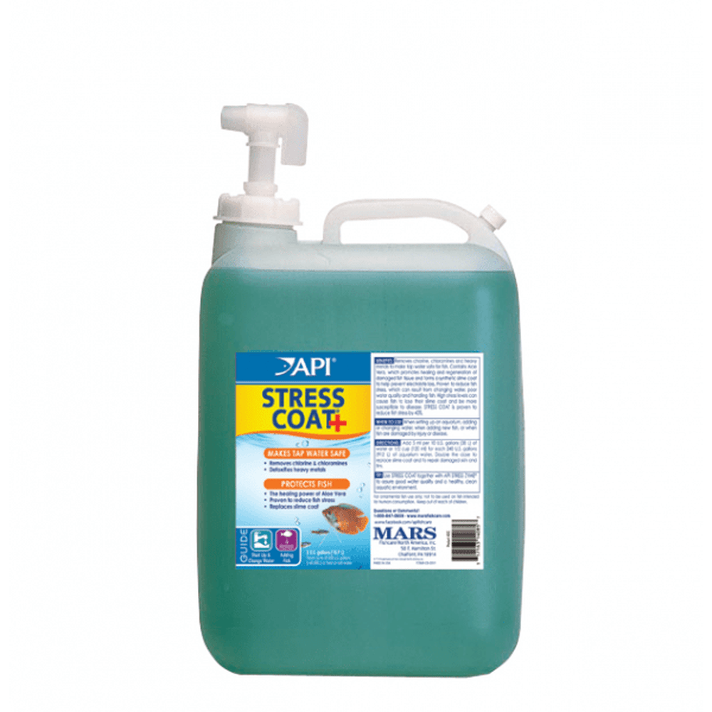 API Stress Coat 18.9L water conditioner removes chlorine and reduces fish stress with Aloe Vera