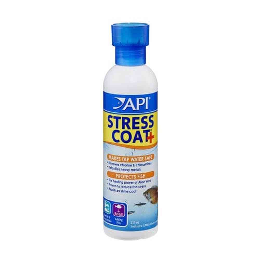 API Stress Coat 237ml water conditioner removes chlorine and reduces fish stress with Aloe Vera