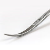 Fine cutting edge of Aquavitro Double Curved Shears for aquatic use